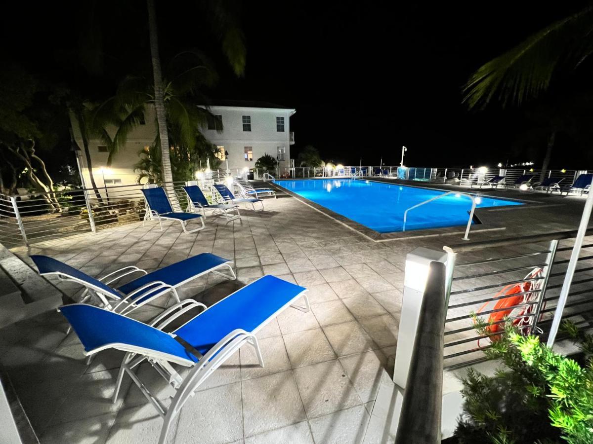 Mariners Perfect For Two Families, In-Laws Quarters Apartment Key Largo Exterior photo